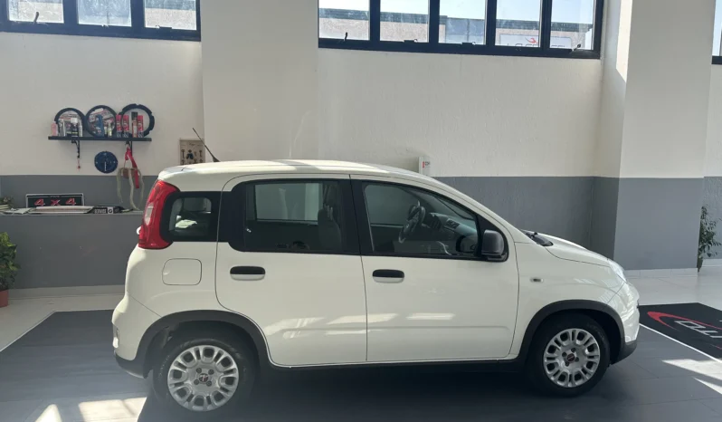 
								Fiat panda 1.0 Benzina/Hybrid 69CV E6 full									