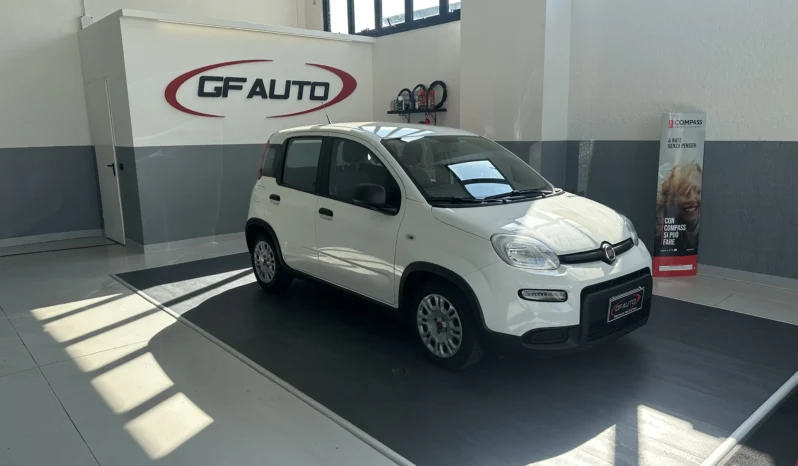 
								Fiat panda 1.0 Benzina/Hybrid 69CV E6 full									