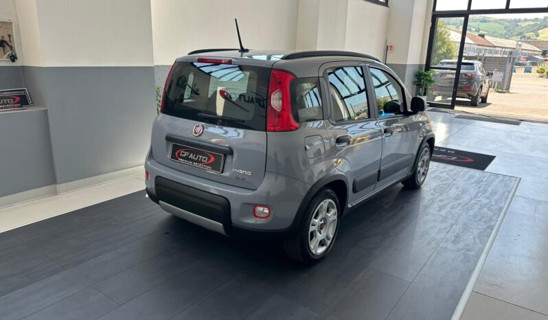 
								Fiat panda 1.0 Benzina/Hybrid 69CV E6 full									