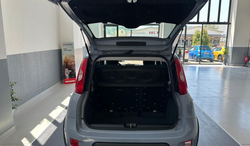 
								Fiat panda 1.0 Benzina/Hybrid 69CV E6 full									