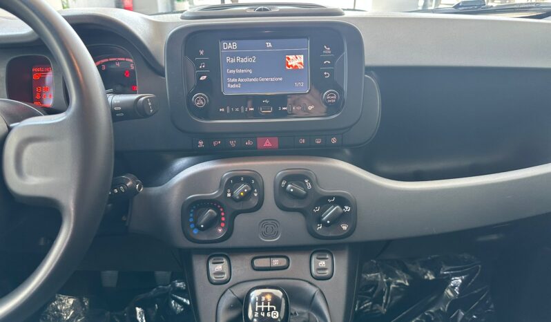 
								Fiat panda 1.0 Benzina/Hybrid 69CV E6 full									