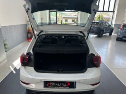 
										Volkswagen Polo 1.0 benzina 95CV E6 full									