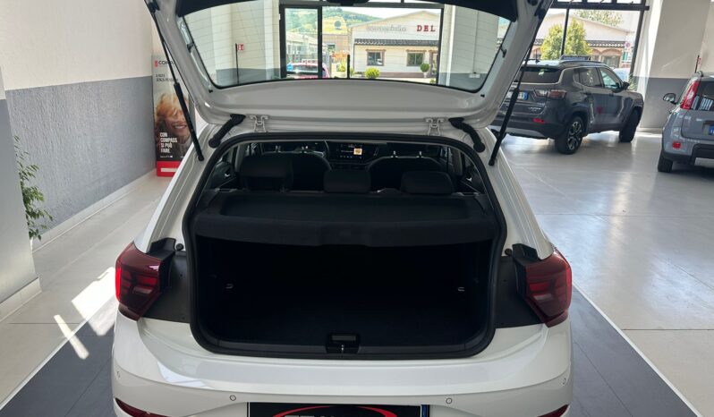 
								Volkswagen Polo 1.0 benzina 95CV E6 full									