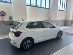 
										Volkswagen Polo 1.0 benzina 95CV E6 full									