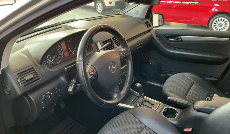 
								Mercedes-Benz Classe A 180 CDI Avantgarde full									