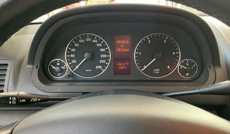 
								Mercedes-Benz Classe A 180 CDI Avantgarde full									